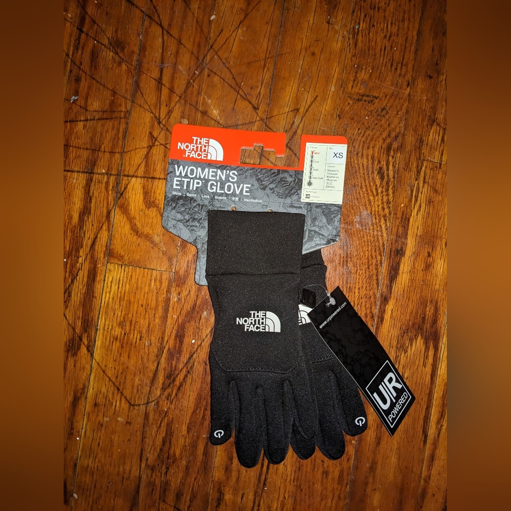 North face women's ETIP gloves